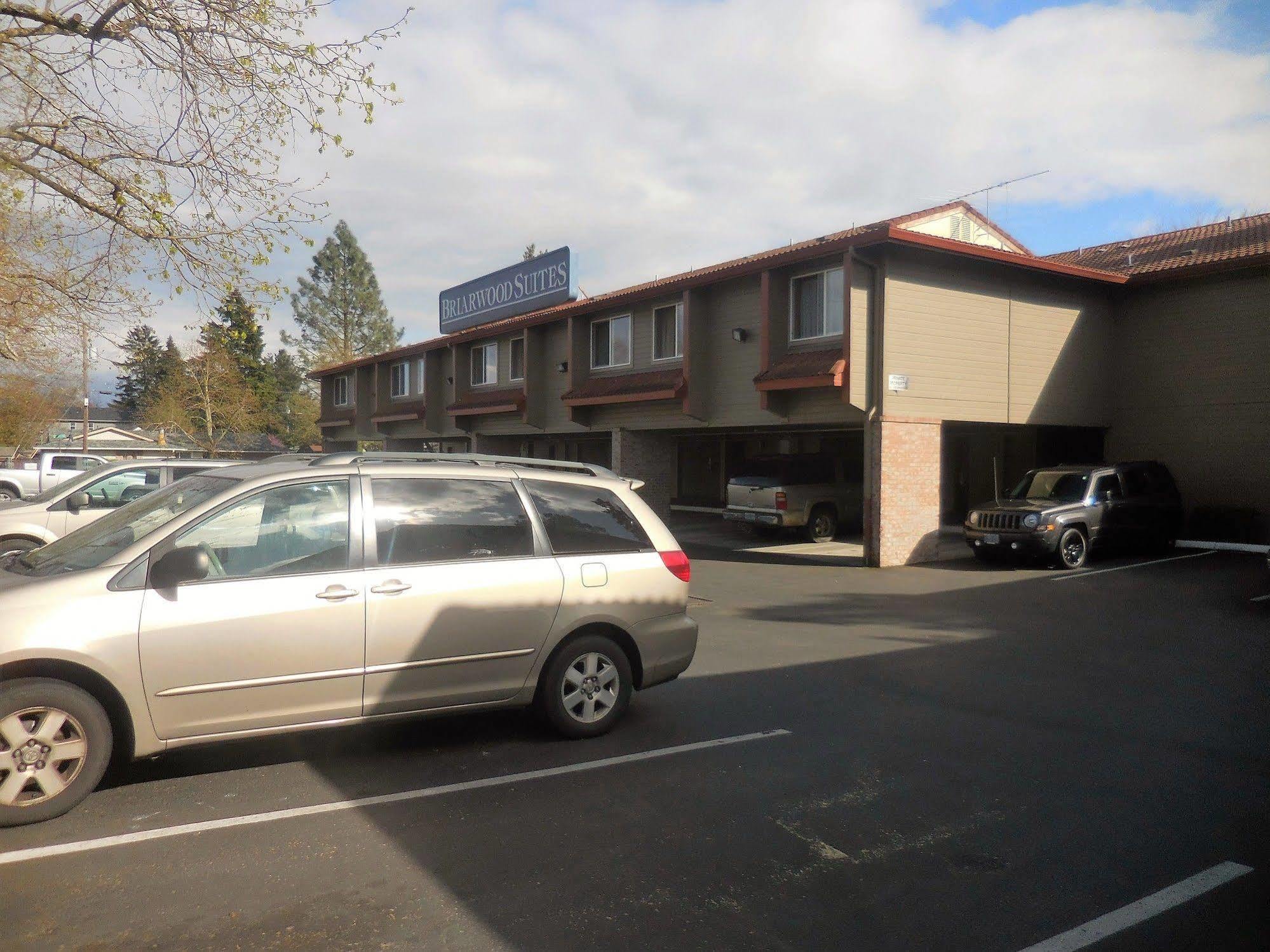 Briarwood Suites Portland Exterior foto